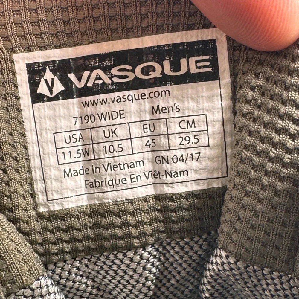 Vasque Breeze III GTX Hiking Boots Mens 11.5W Brown Gore-Tex Vibram 7190 WIDE
